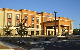 Best Western Plus Elmendorf Hotel